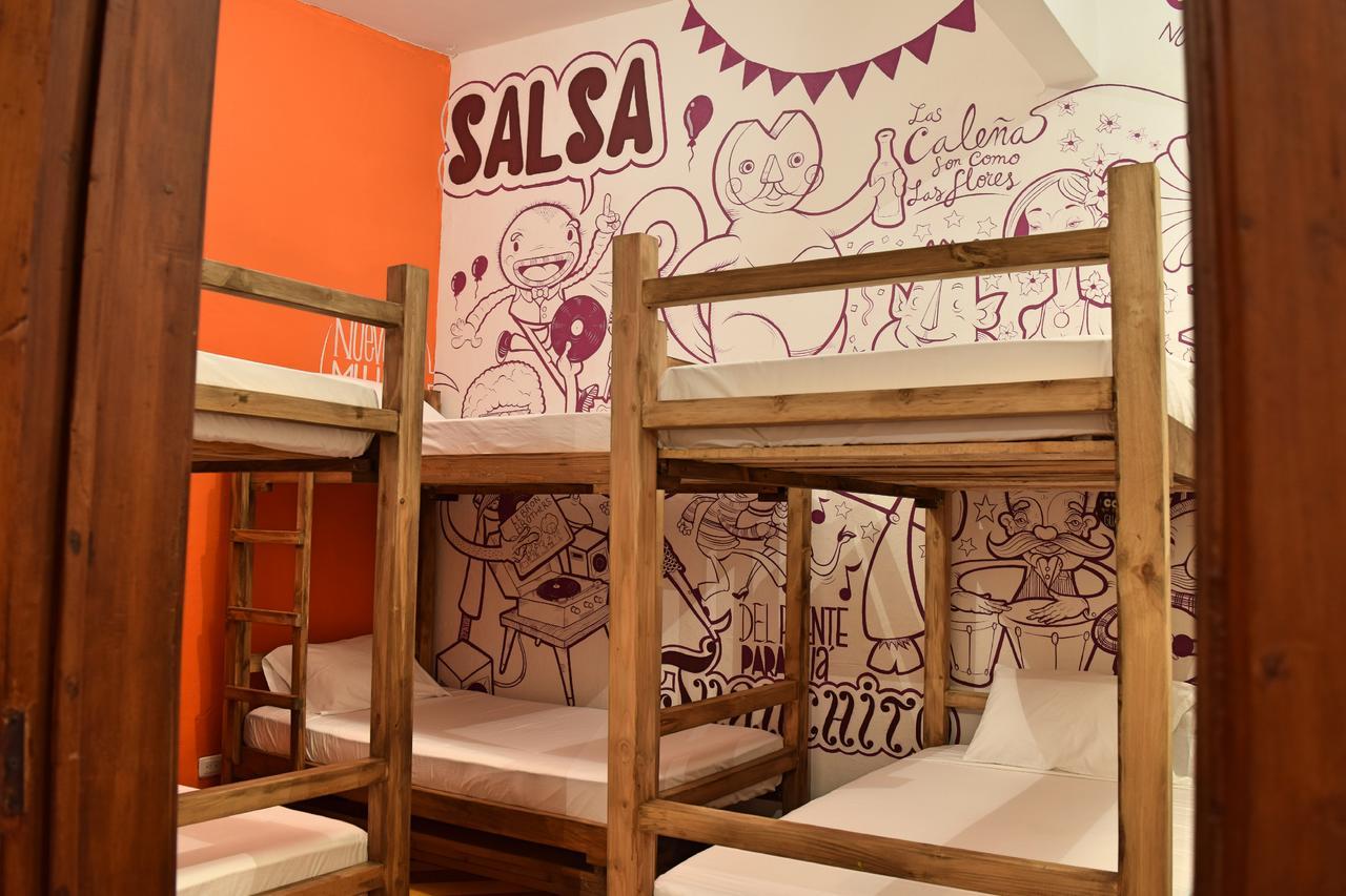 Lulos Hostal Boutique Hostel Cali Ngoại thất bức ảnh